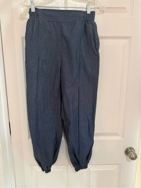 Anthropologie Navy Elastic-Hem Cropped Pull-On Pants